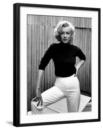 Actress Marilyn Monroe at Home - Black Framed Art Print Wall Art, 18x24 Actress Marilyn Monroe at Home - Black Framed Art Print Wall Art, 18x24