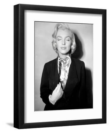 MARILYN MONROE. "HOW TO MARRY A MILLIONAIRE" [1953], directed by JEAN NEGULESCO. - Black Framed Art Print Wall Art, 9x12