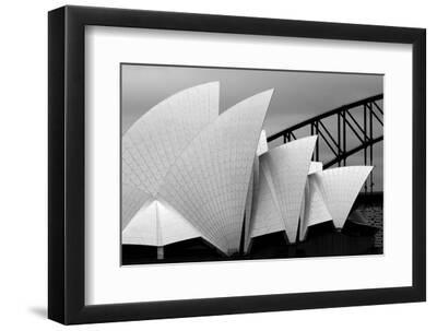 Opera House Sydney - Black Framed Art Print Wall Art, 12x8 Opera House Sydney - Black Framed Art Print Wall Art, 12x8