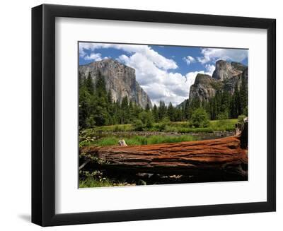 Yosemite Valley - Black Framed Art Print Wall Art, 12x9