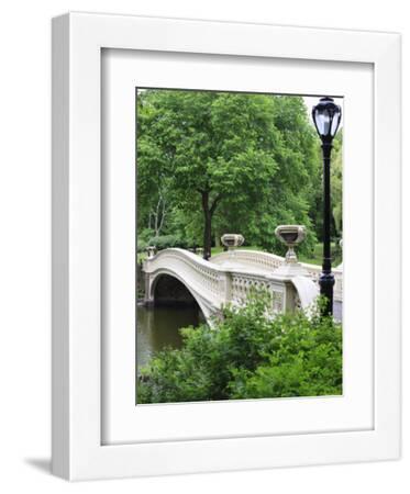Bow Bridge, Central Park, Manhattan - White Framed Art Print Wall Art, 9x12 Bow Bridge, Central Park, Manhattan - White Framed Art Print Wall Art, 9x12